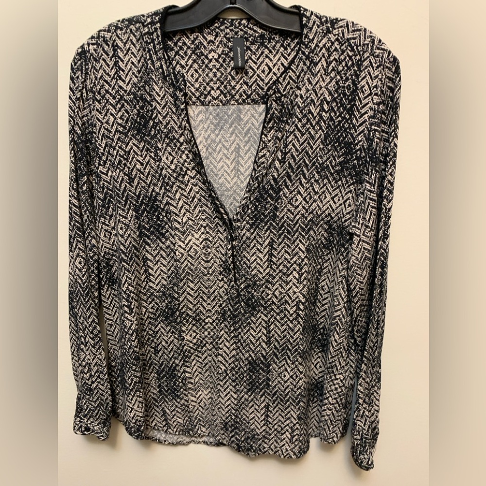 SOYACONCEPT Black and Cream Patterned Women's Top